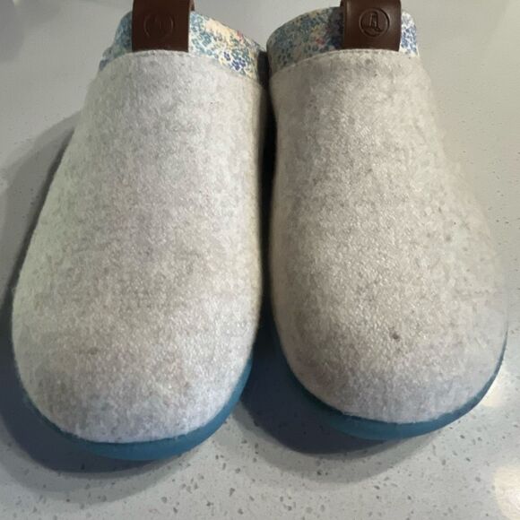 Lands End Slipper Slip On Slipper Shoe Women 11B - Picture 2 of 7